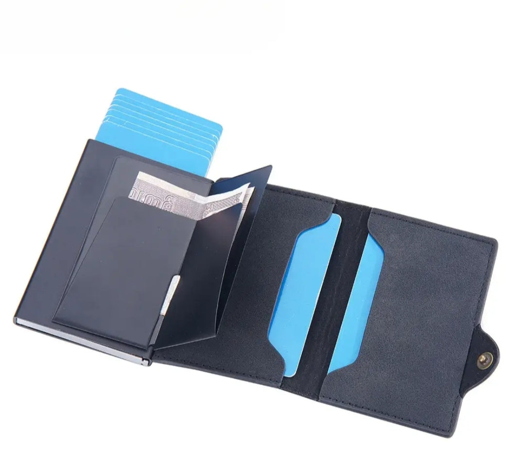 Beallery card holder