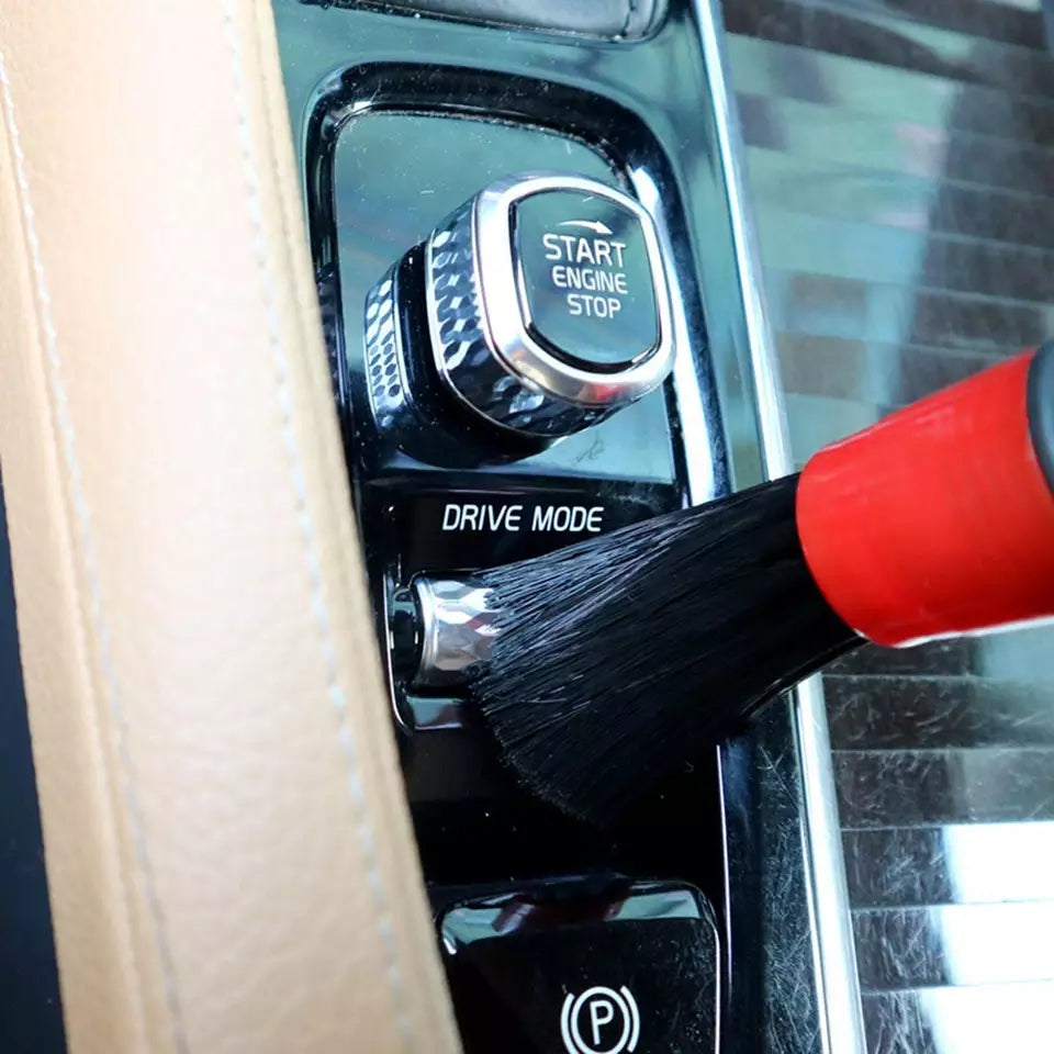 Car details brush